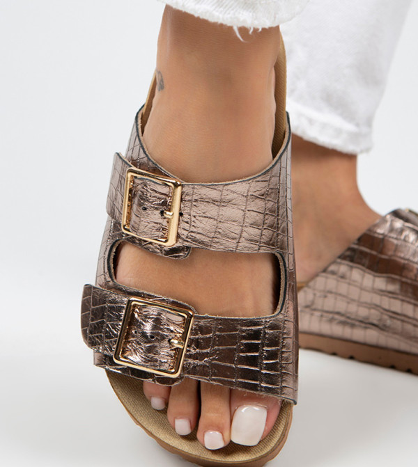 Manijero Manijero - Copper Flat Sandals