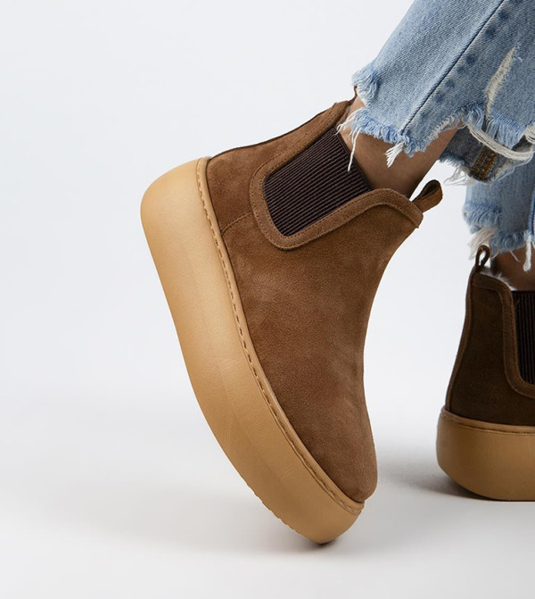 مانيجيرو بوت لمنتصف الساق - حنطي Mid Calf Boots