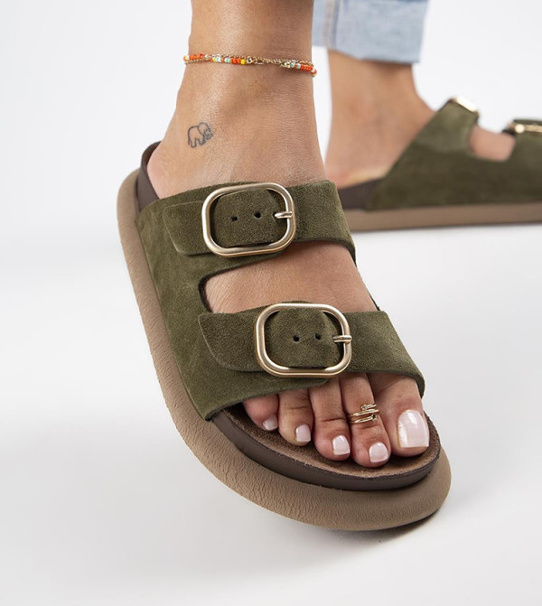 Manijero  - Khaki Flat Sandals