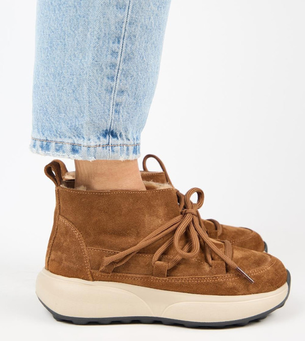 مانيجيرو مانيجيرو - حنطي أحذية برقبة منخفضة 