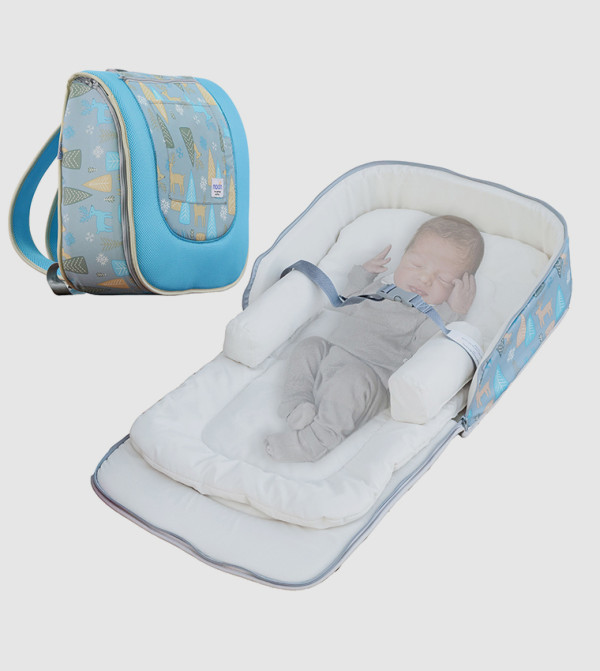 مون  بطانيات وقماطات  - أزرق Baby Bedding Sets & Pillows