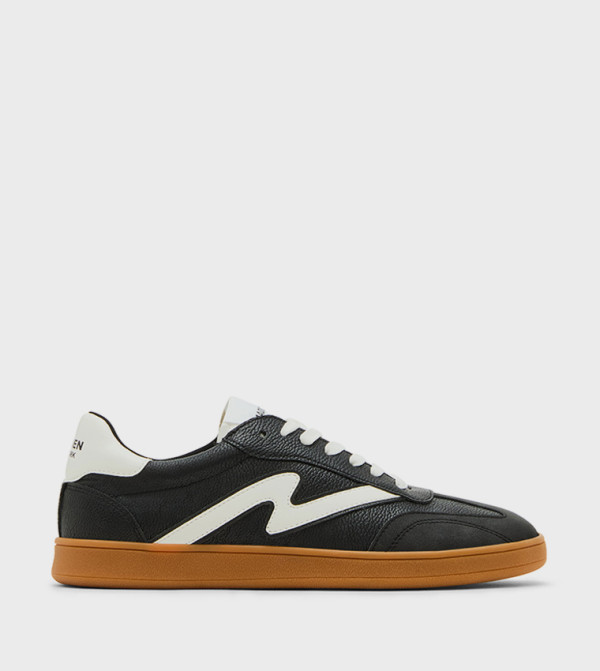 Steve Madden Men - Black Low Top