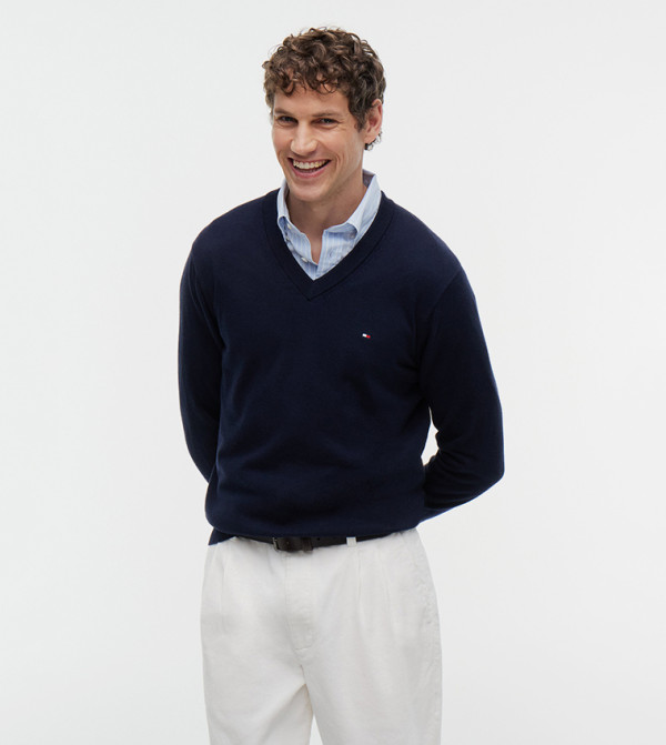تومي هيلفيغر  سترات بياقة V  - كحلي V-neck Sweaters