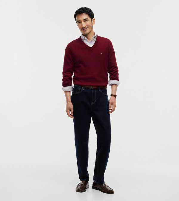 تومي هيلفيغر  سترات بياقة V  - بورغندي V-neck Sweaters