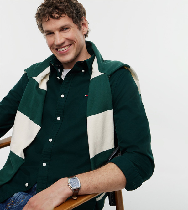 تومي هيلفيغر  قمصان - أخضر Long Sleeves