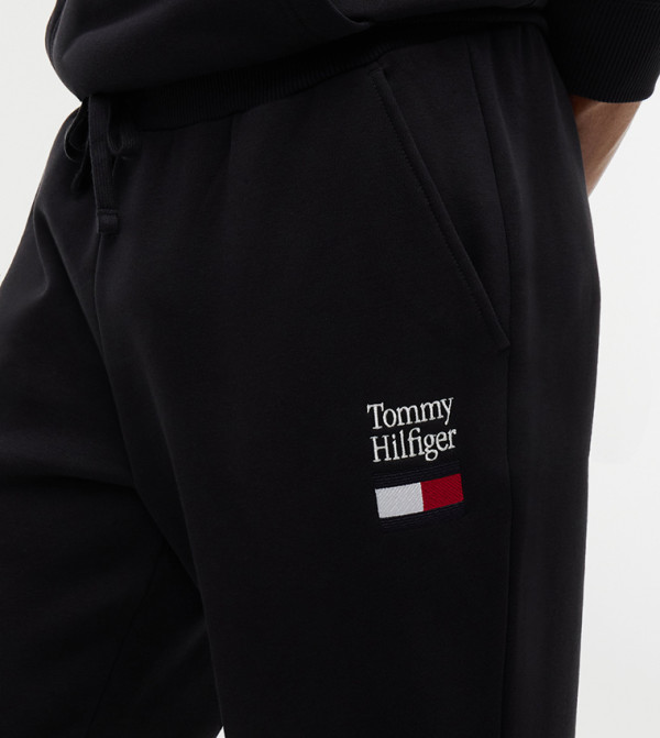 Tommy Hilfiger  Pants & Chinos - BLACK Joggers
