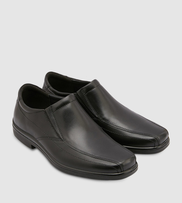 Hush Puppies Hush Puppies - Black Slip-ons
