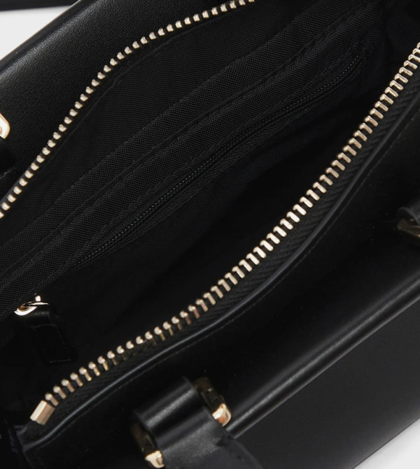 لاكوست لاكوست - أسود Handheld Bags