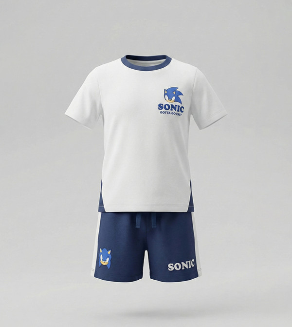 BABIES & MORE  - White T-shirts & Bottoms