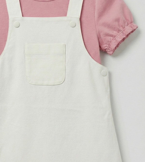 BABIES & MORE  - White clothing sets