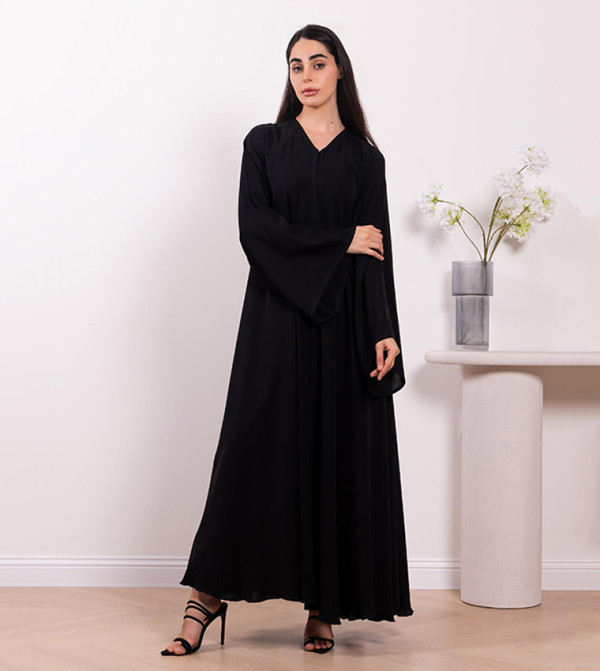 Nikias Arabian Clothing - BLACK Abayas