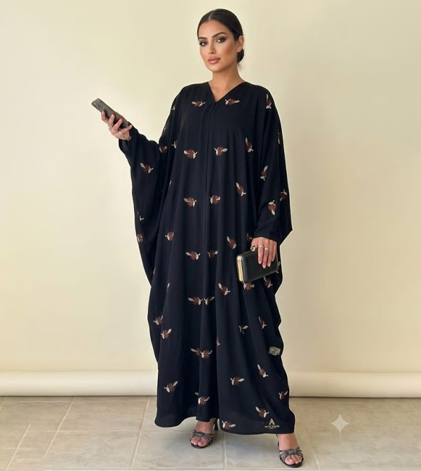 Nikias  Arabian Clothing - BLACK Abayas