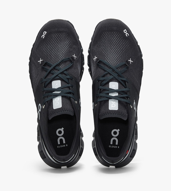 ON On - Black Running Shoes
