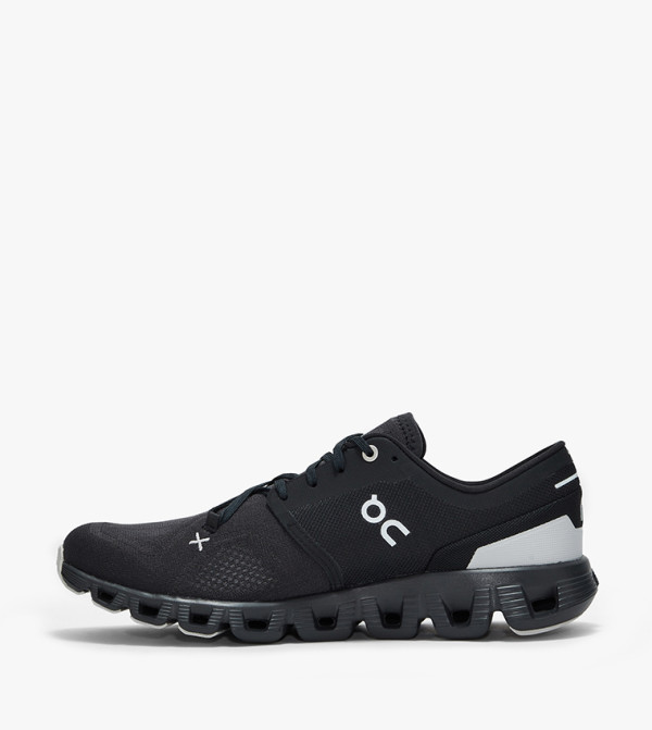 ON On - Black Running Shoes