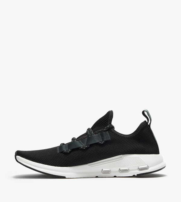 ON On - Black Running Shoes