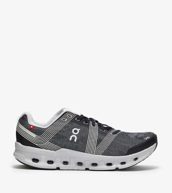 ON On - Black Running Shoes