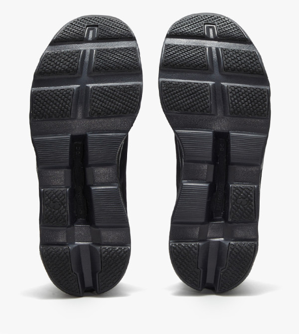 ON On - Black Running Shoes