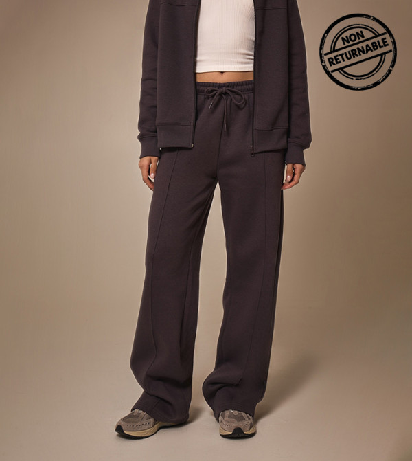 PrettyLittleThing PrettyLittleThing - Dark Grey Sweatpants