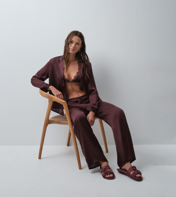 ويمينز سيكريت ويمينز سيكريت - بني  Pyjama Set