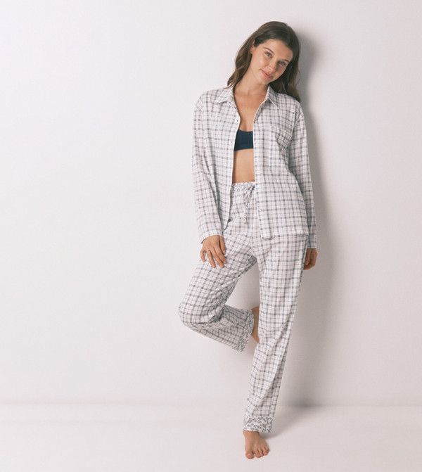 ويمينز سيكريت  ملابس نوم - أبيض Pyjama Set