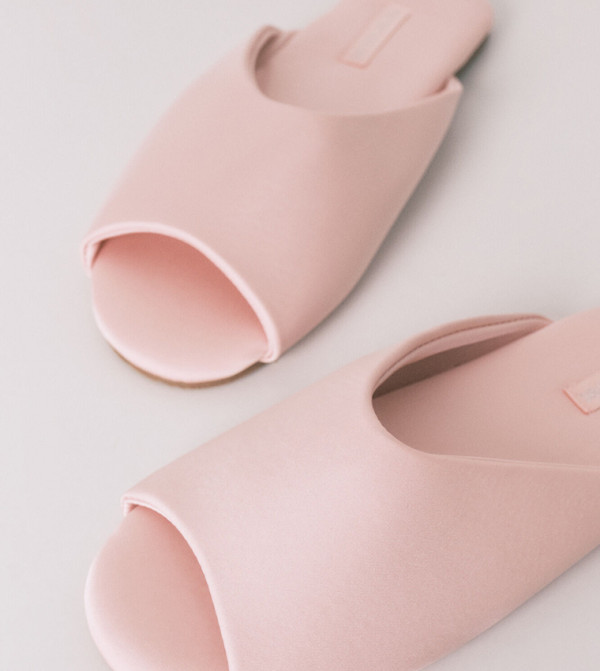 ويمينز سيكريت ويمينز سيكريت - وردي Bedroom Slippers