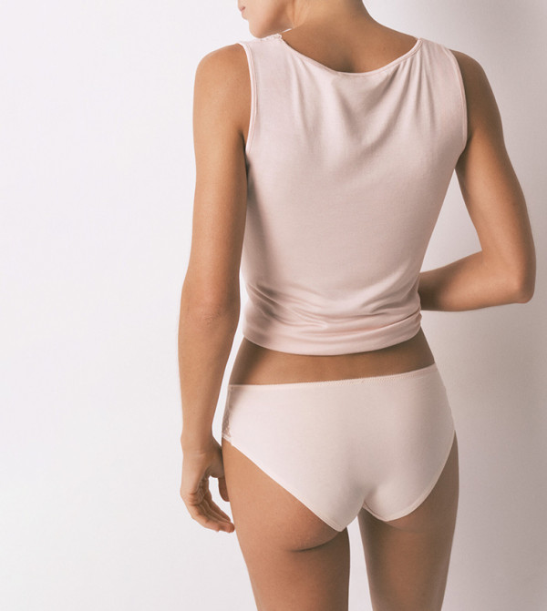 ويمينز سيكريت ويمينز سيكريت - وردي بريفز