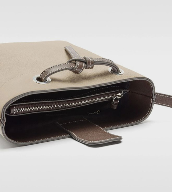 Parfois Parfois - Brown Handheld Bags