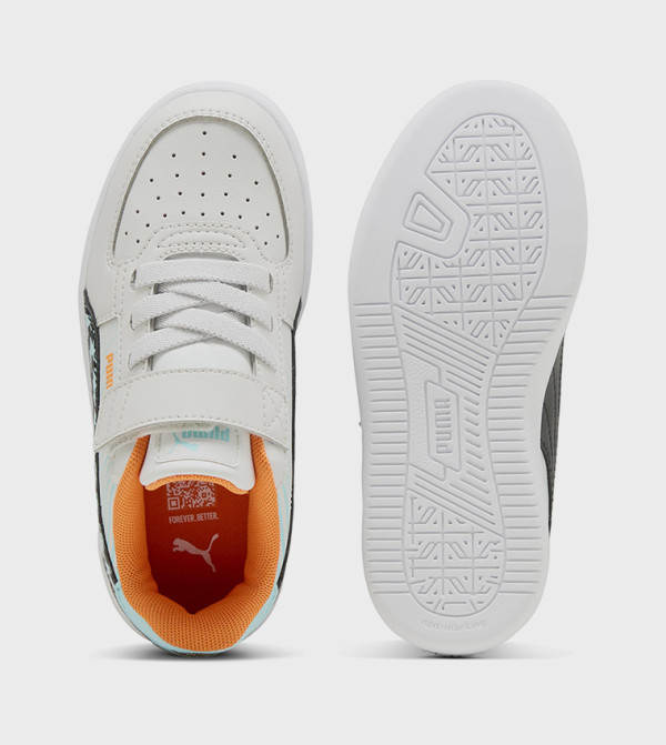 Puma  Low Top - White Low Top