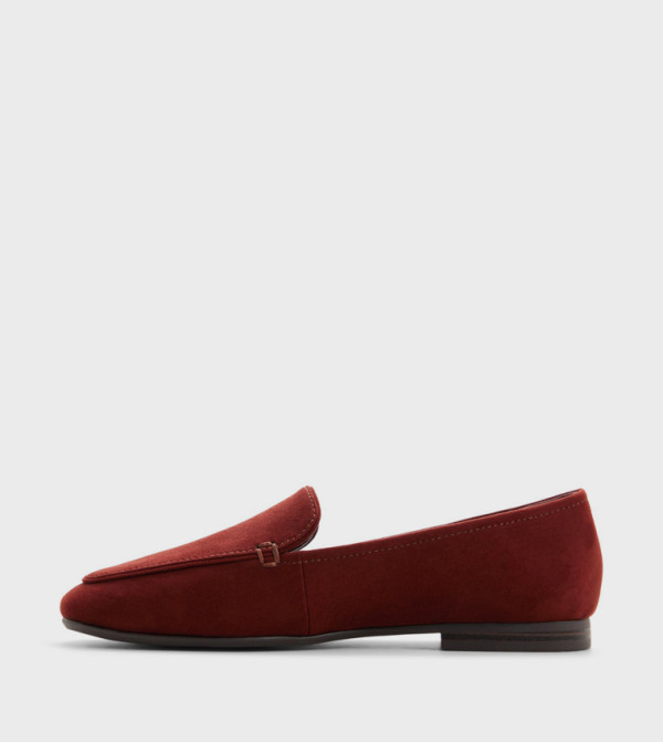 Call it Spring  Loafers & Mocassins - Burgundy undefined