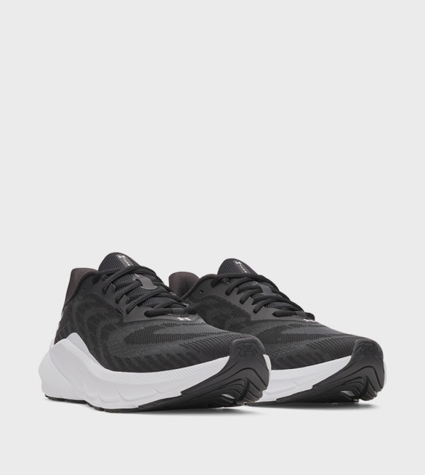 أندر آرمور أندر آرمور - أسود أحذية الجري