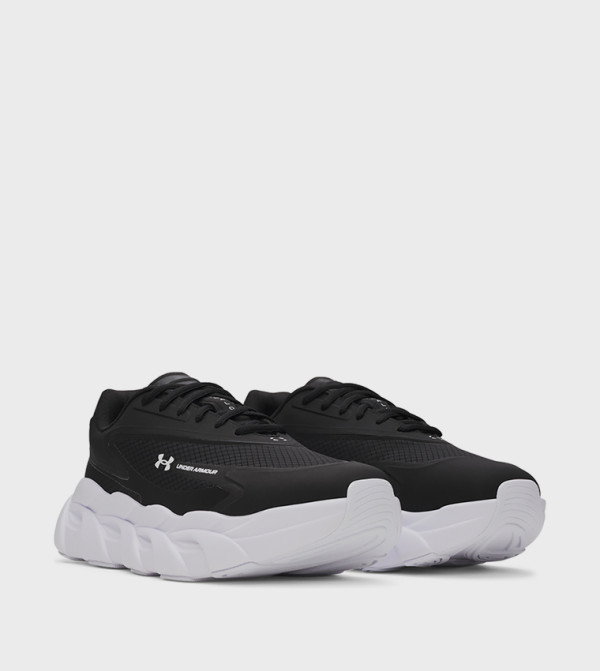 Under Armour Under Armour - Black Running Shoes
