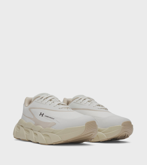 Under Armour Under Armour - Beige Low Top