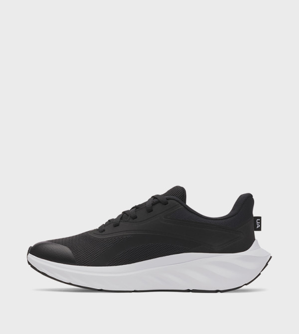 Under Armour  Footwear - Black Running & Training
