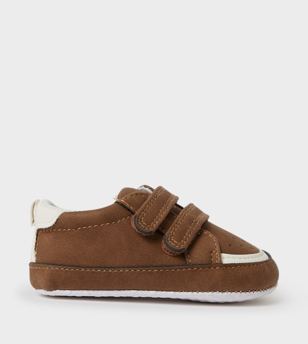 BABIES & MORE Booties - Brown Casual Sandals