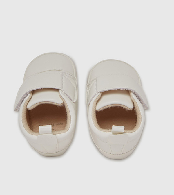 BABIES & MORE Booties - White Booties