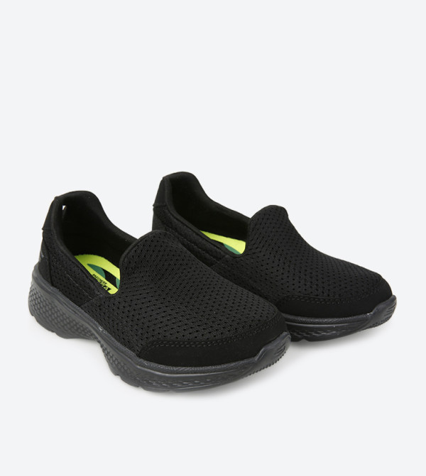 Skechers  - Black Low Top
