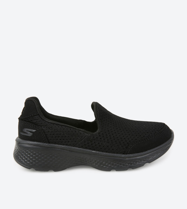 Skechers  - Black Low Top