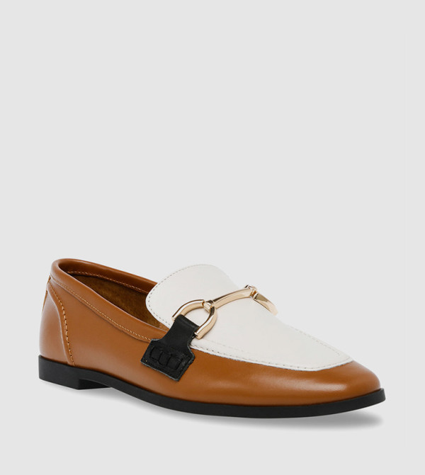 Steve Madden  Loafers & Mocassins - Tan Loafers/Moccasins