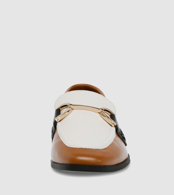 Steve Madden  Loafers & Mocassins - Tan Loafers/Moccasins