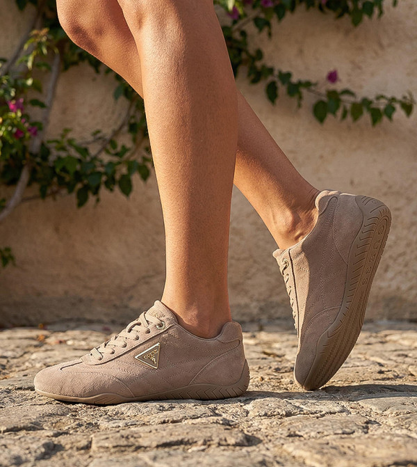 Guess Guess - Brown Low Top