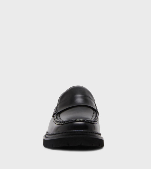 Steve Madden Loafers & Moccasins - BLACK undefined