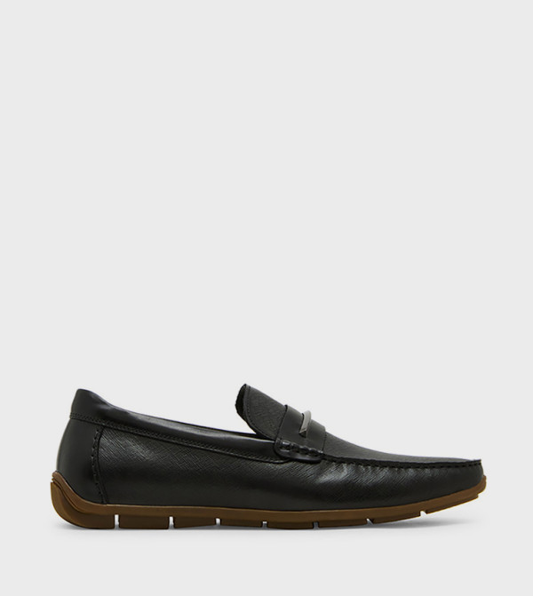 Steve Madden Steve Madden - Black undefined