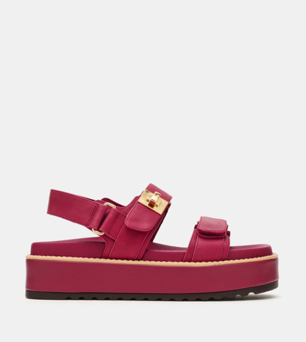 ستيف مادن  الصنادل المسطحة - أحمر Flat Sandals