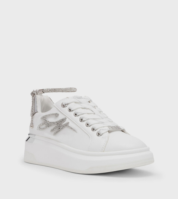 Steve Madden Shoes - White Low Top