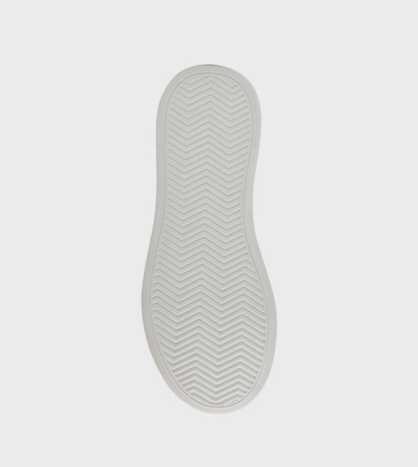 Steve Madden Sneakers - White Low Top