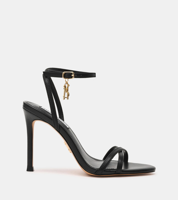 Steve Madden - Black Heels