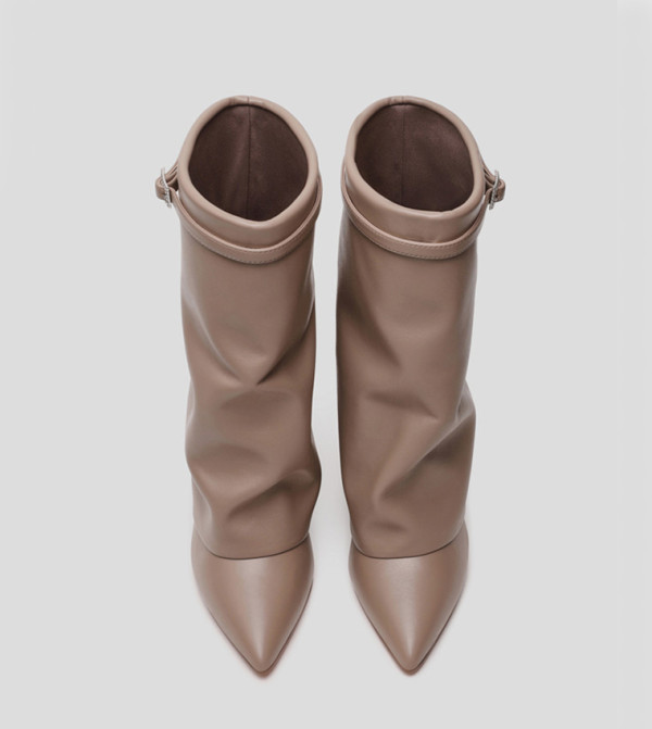 ستيف مادن  أبوات - بني  Knee length Boots