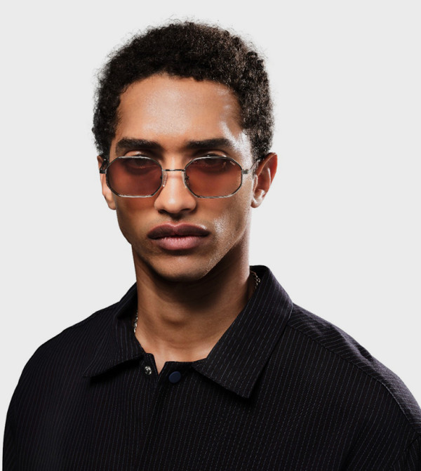 بلاك أوت بلاك أوت - فضي undefined