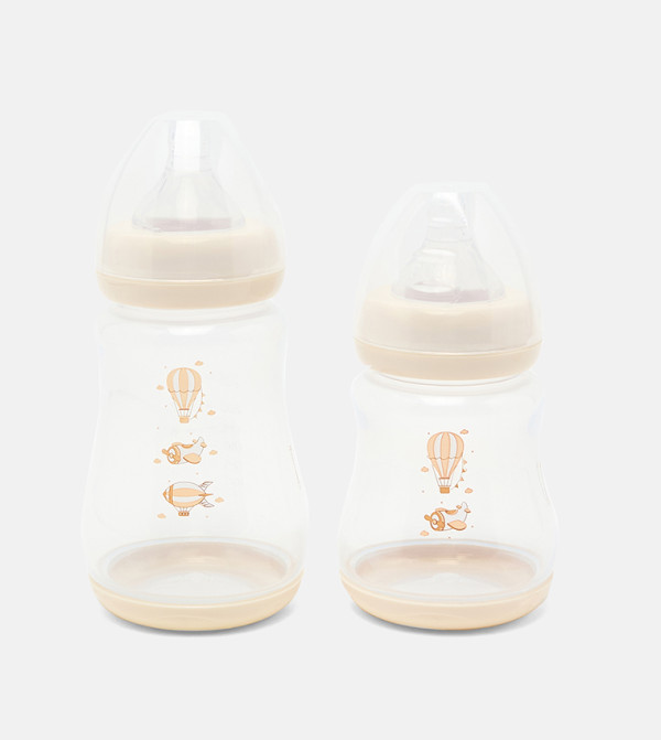 BABIES & MORE  Feeding - Cream Feeding Bottles & Teats, Accessories