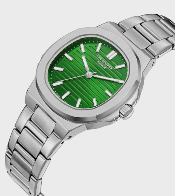 لي كوبر  - فضي undefined